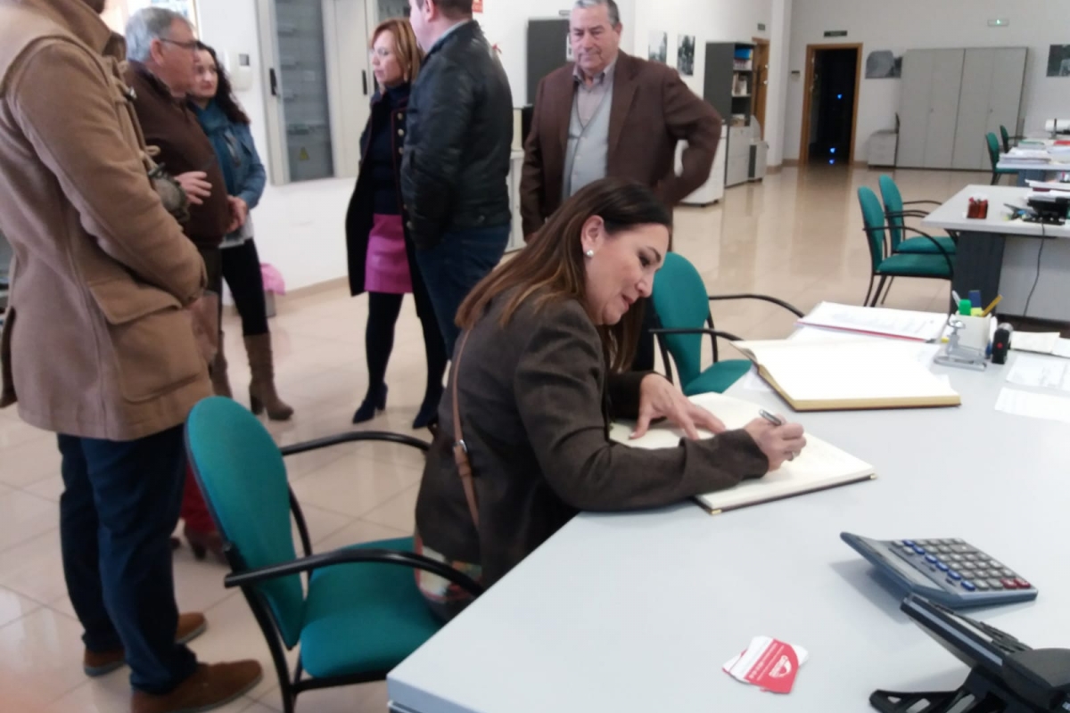 Dña. Catalina Madueño, Subdelegada del Gobierno en Jaén, nos visita
